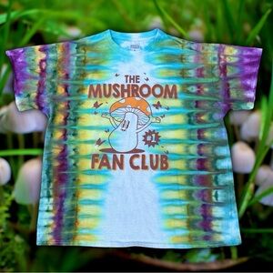 Size xl hand tie dyed mushroom fan club